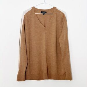 Banana Republic Woman Tan Extra Fine 100% Merino Wool V-Neck Sweater XL Preppy